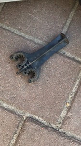 Кронштейн крепеж трубки охлаждения Smart 450