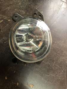 Фара противотуманная правая Smart 451