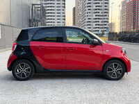 Smart Forfour 453 EQ 04/2022 красно-черный
