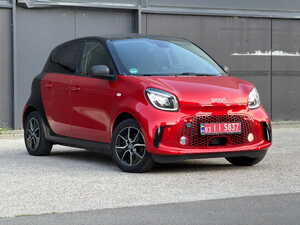 Smart Forfour 453 EQ 04/2022 красно-черный