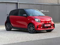 Smart Forfour 453 EQ 04/2022 красно-черный