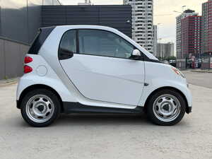 Smart Fortwo 451 1.0 бензин 04/2014 бело-серый