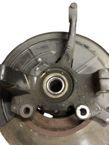 Поворотный кулак правый передний Fiat 500E 04877762АА