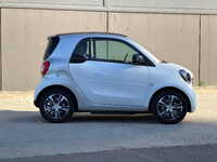 Smart Fortwo 453 EQ 12/2018 біло-сірий