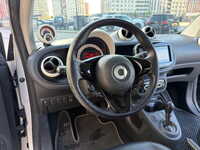 Smart Fortwo 453 EQ 12/2018 бело-серый
