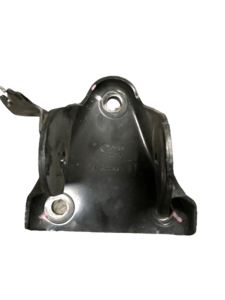 Кранштейн задней балки Fiat 500E правый левый