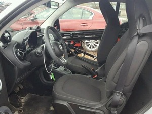 Розбирання на запчастини Smart Fortwo 453 Passion