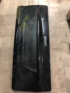 Крышка багажника накладка чёрная Smart 451