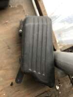 Корпус воздушного фильтра Suzuki б.у. оригинал