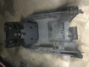 Днище скутер 50611-GEEA-0000 AF54