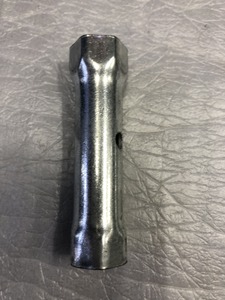 Свечной ключ на 21 для скутера