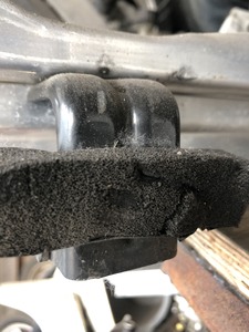 Петля задньої кришки Smart Cabrio 450