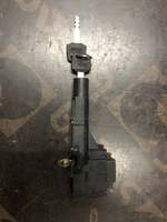 Боковой замок для скутера мопеда