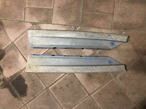 Лыжи нижний пластик Yamaha 2JA-21711