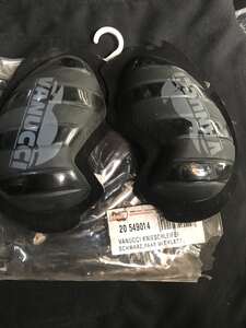 Мото защита накладки ноколенники слайдеры Vanucci VXS2000