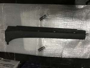 Поріг центральний правий Smart 450