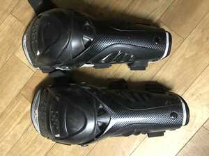 Наколенники защита экипировка Vegas