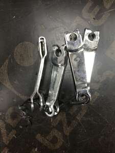 Fastener for brake pads for scooter moped