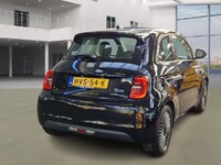 Fiat 500e high 3+1 08/2021 черный