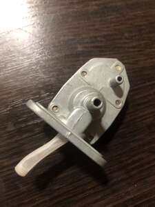 Вакуумный краник для скутера Yamaha