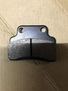 Тормозные колодки дисковые для скутера QJ B05