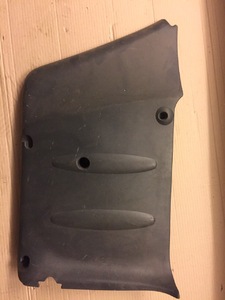 Накладка багажника збоку ліва Smart 450 0007846V003