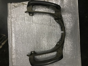 Задний багажник для макси скутера