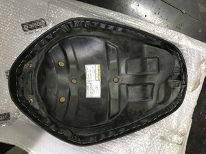 Сидение для скутера б.у.