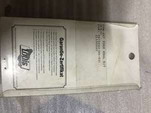 Fork seals Kawasaki VN750A2 ZL1000A2