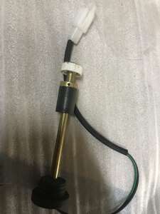 Moped scooter oil sensor