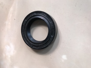 Сальник для скутера мото 15.5*25.5*7