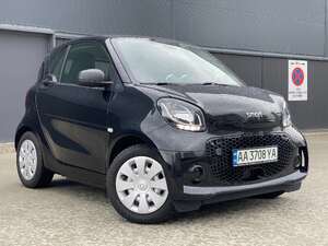 Smart Fortwo 453 EQ 09/2020 black