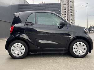 Smart Fortwo 453 EQ 09/2020 black