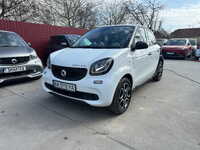 Smart Forfour 453 Electric Drive 02/2018 черно-белый