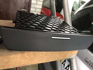 Вещевой ящик под магнитолу Smart 451 A4518100304