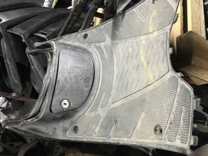 Пол полик для скутера Honda Dio AF34/35 6431-GBLA-0000