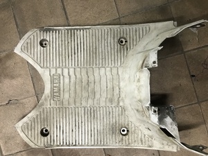 Підлога полиць пластик для скутера Yamaha Mint