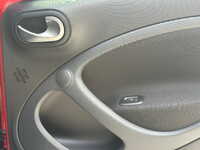 Smart Forfour 453 EQ 03/2021 красно-чорный