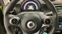 Smart Fortwo 453 EQ 11/2021 зеленый лайм-черный