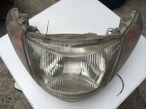 Фара передняя для скутера Suzuki Burgman 400