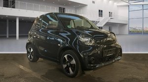 Smart Fortwo 453 EQ Cabrio 11/2020 черный