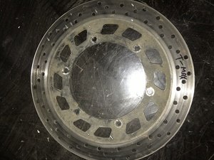 Тормозной диск передний Yamaha T-Max б.у.