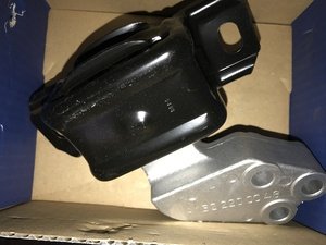 Engine cushion right Smart 451 original
