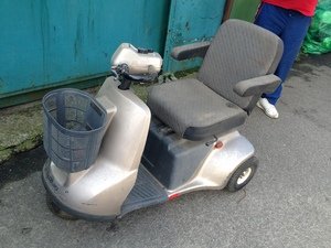 Инвалидное кресло электрическое 