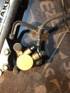 Амортизаторы передние перья вилки Yamaha Япония