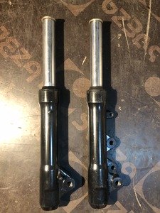 Перья вилки Амортизаторы передние Yamaha