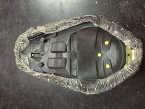 Сидения скутер новое