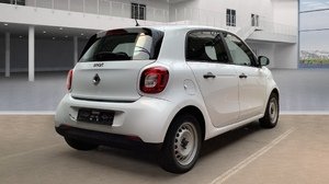 For parts Smart Forfour 453 EQ 05/2019 white