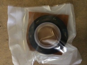 Сальник колінчастого валу маленький Smart 450 VR 4026634294246