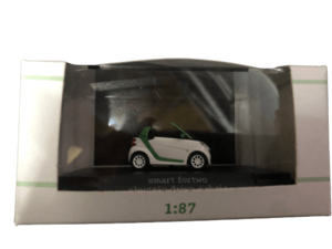Игрушка модель Smart Fortwo 451 зеленый